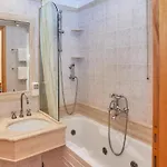 Base Near Marco Simone Golf Course * Rom