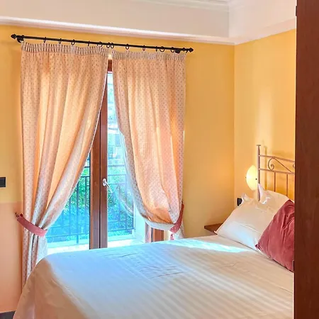 Base Near Marco Simone Golf Course Holiday home Rome