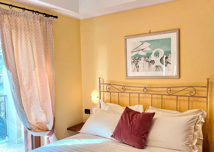 Base Near Golf Course Ferienhaus *