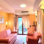 Base Near Marco Simone Golf Course * 罗马